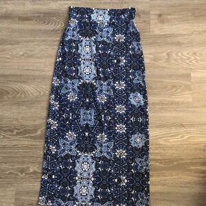 Ultra Flirt Blue and White Patterned Maxi Skirt